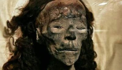 مومياء آمن راع الملعونة