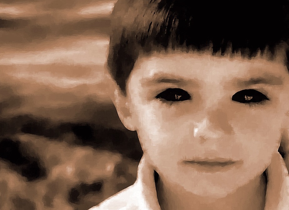 الأطفال ذوي العيون السوداء