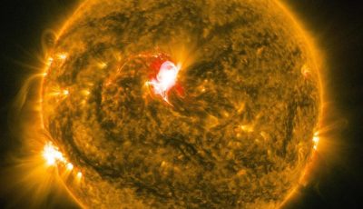 التوهج الشمسي وسر انفجار 4000 لغم قديم دون سبب